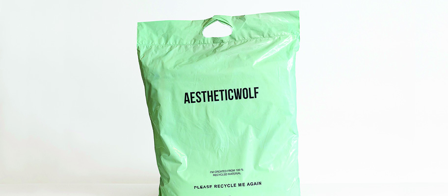 Synthetic shipping bags