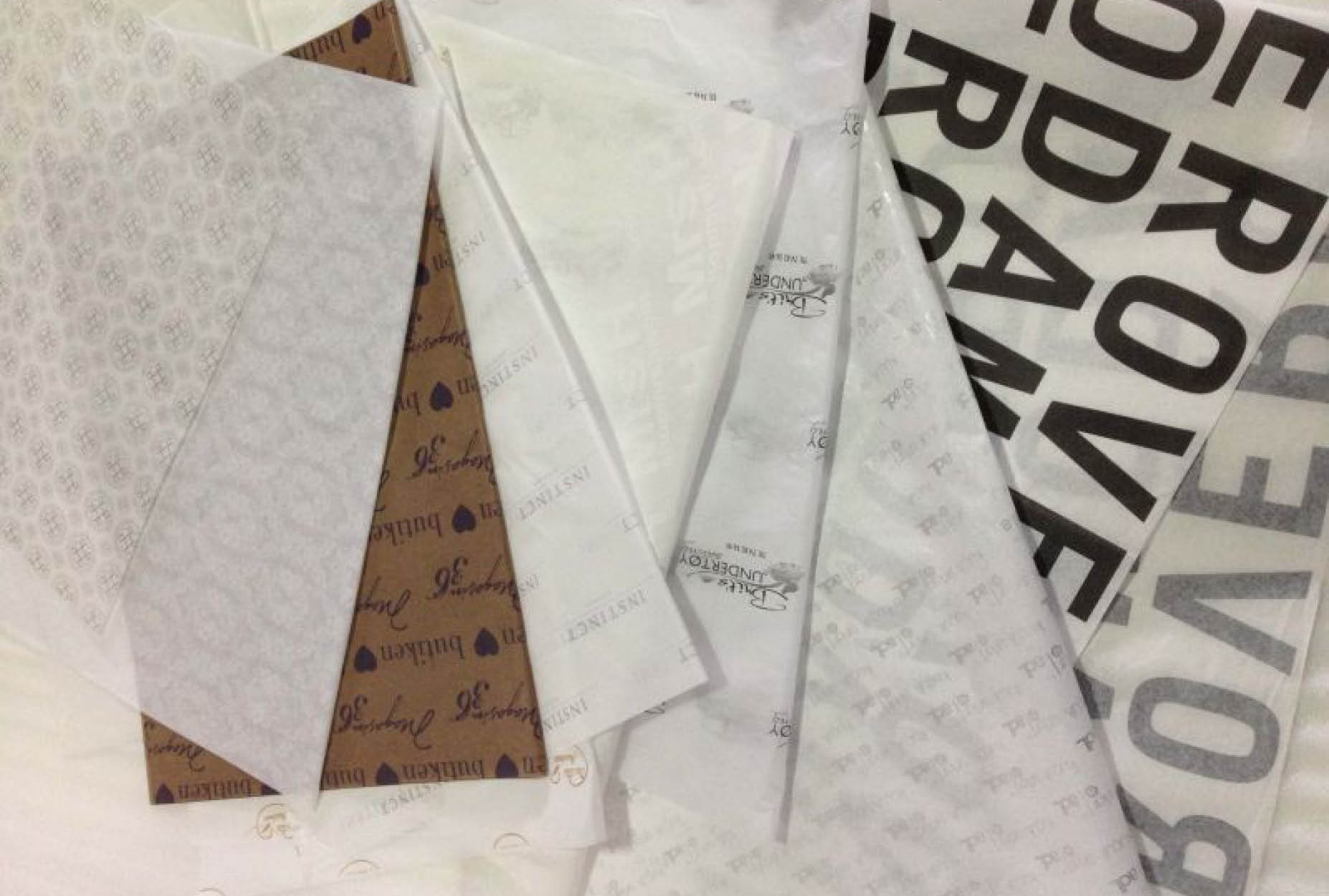 Silk paper: the elegant and ecological choice for your packaging